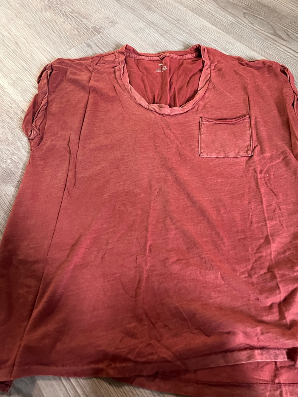 aerie Women's Short-Sleeve Pocket Tee in Rust Red